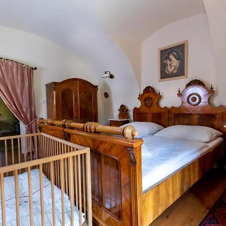 Zamecek Hotel