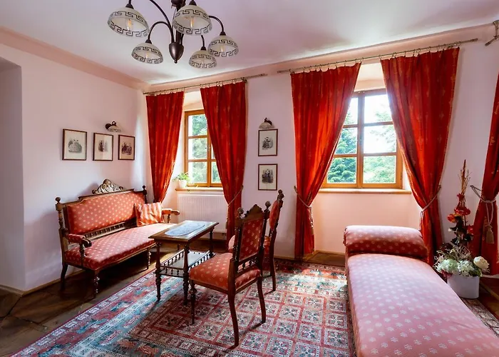 Zámeček Hotel 5*