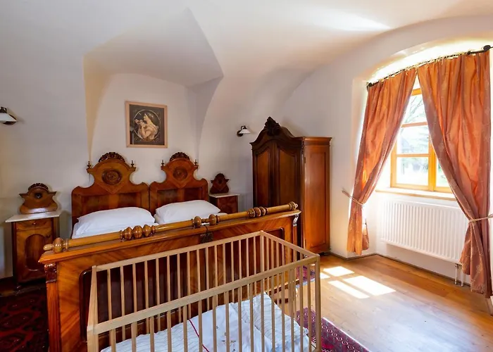 Zámeček Hotel 5*